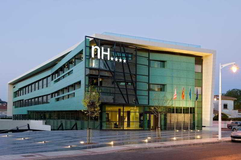 Nh Gijon Hotell Exteriör bild